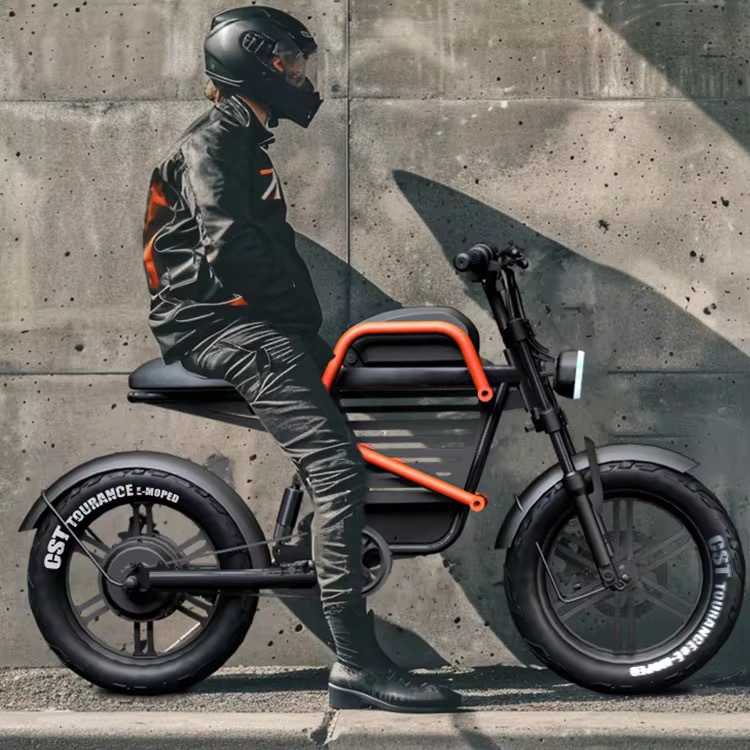 Commuting With Road Bike - Motocicletta Elettrica 60V 20Ah con Pneumatici
