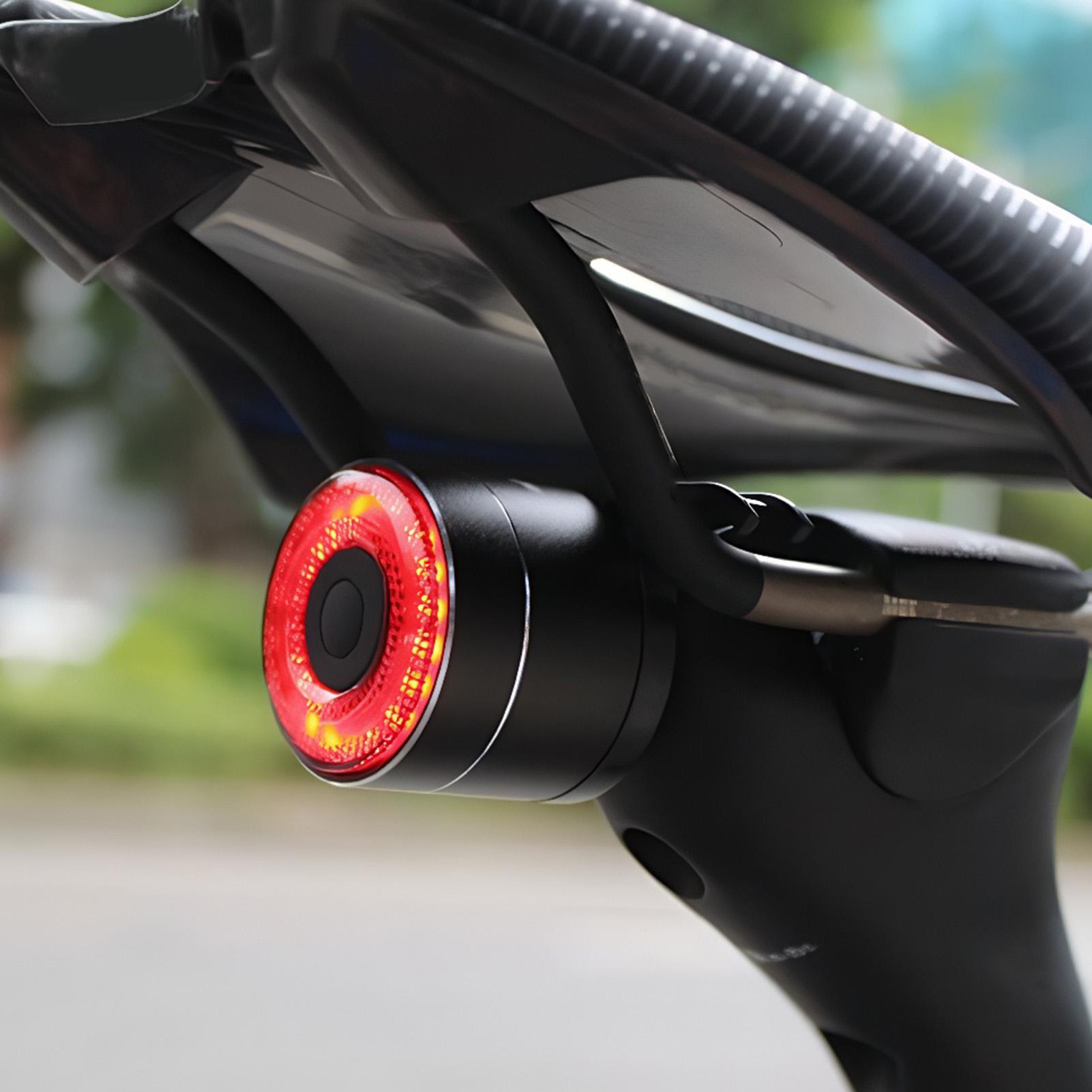 Luce freno bicicletta Luce di  - Commuting With Road Bike recensione e prezzo